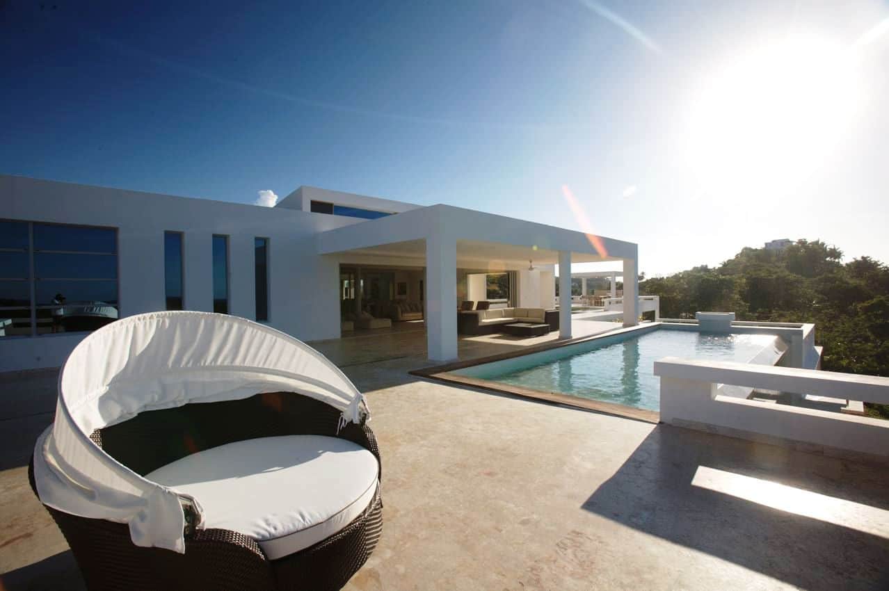 Coral Stone – The Best Outdoor Pool Deck